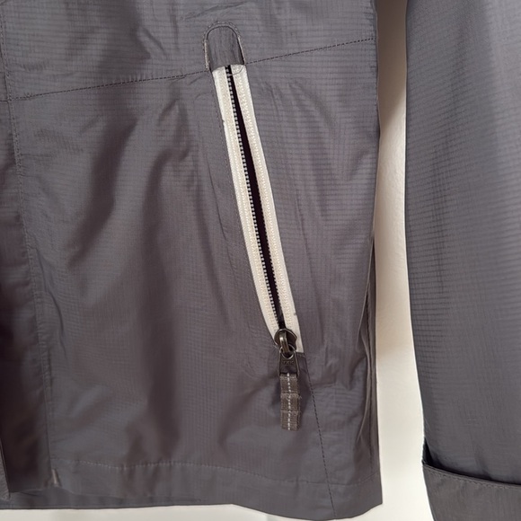 REI Kids’ Rain Jacket - Picture 5 of 5